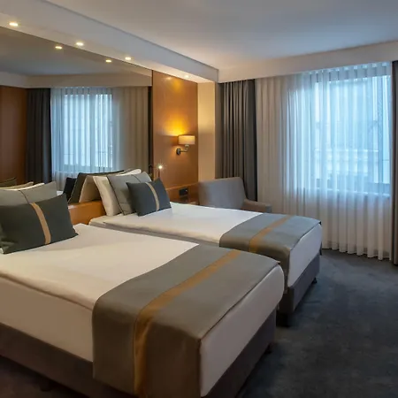 Hotell Tan - Special Category