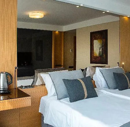 Tan - Special Category Otel