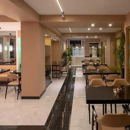 Tan - Special Category Otel