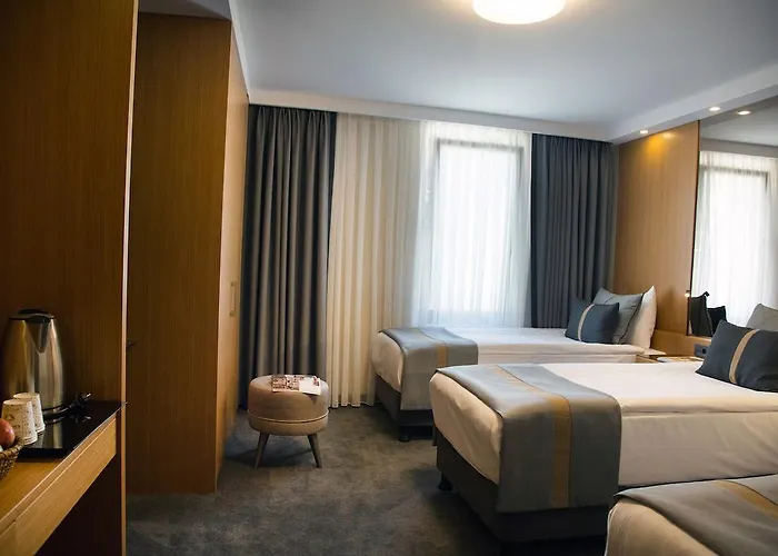 Hotel Tan - Special Category 4*