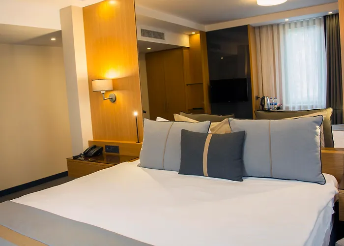 Tan - Special Category Estambul