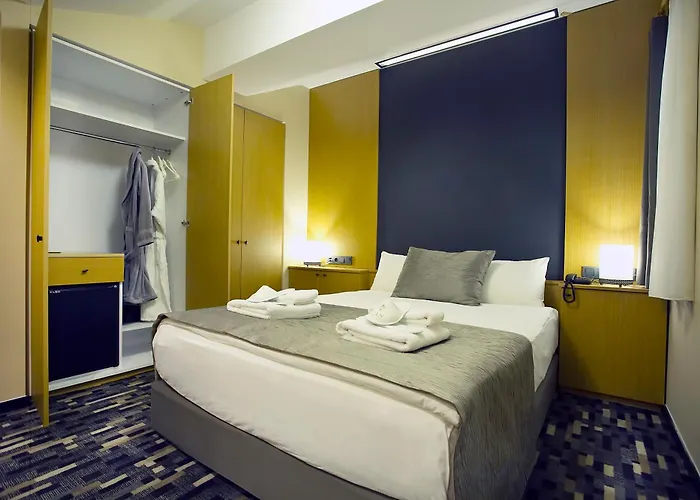 Hotel Tan - Special Category