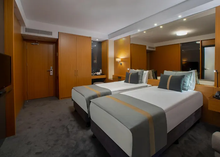 Hotel Tan - Special Category 4*