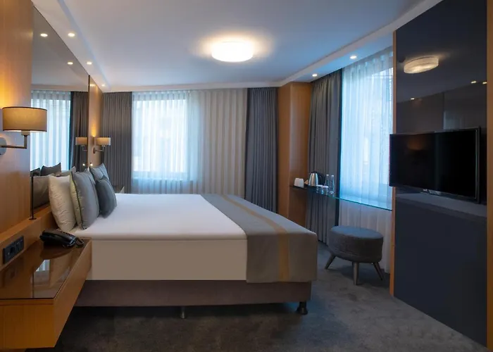 Tan - Special Category Hotel Estambul