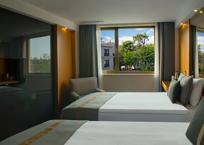 Tan - Special Category Istanbul